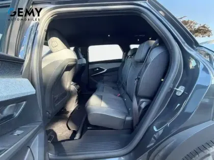 Photo 9 Peugeot 5008  Hybrid 145 ch e-DCS6