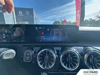 Photo 13 Mercedes Classe A  180 d