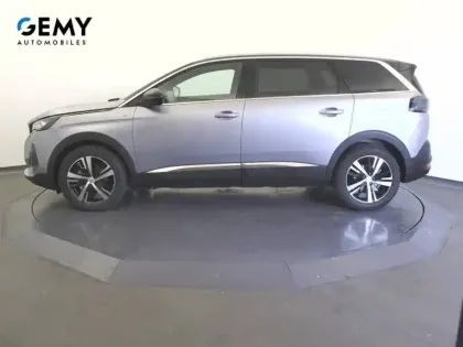 Photo 18 Peugeot 5008  Hybrid 136 e-DCS6