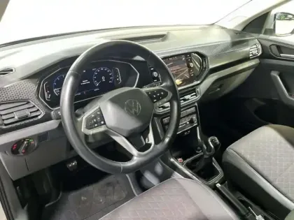 Photo 8 Volkswagen T-cross 1.0 TSI 110 Start/Stop BVM6 Carat