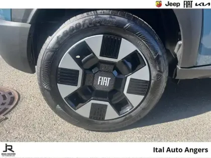 Photo 10 Fiat Panda Grande  Electrique 113ch  Icône (Prime CEE déduite)