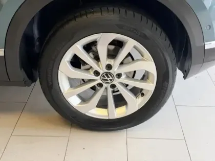 Photo 9 Volkswagen T-roc  1.5 TSI EVO 150ch Style DSG7