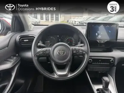 Photo 8 Toyota Yaris  116h Dynamic 5p MC24