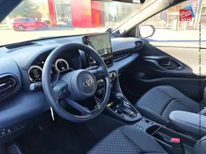 Photo 14 Toyota Yaris  130h Collection 5p MY26