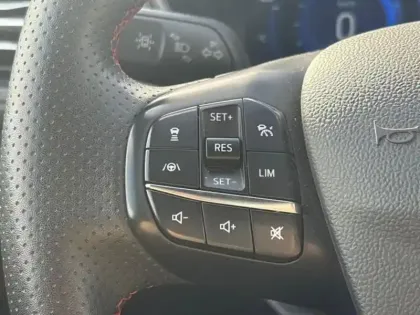 Photo 11 Ford Kuga  2.5 Duratec 190ch FHEV E85 ST-Line X BVA