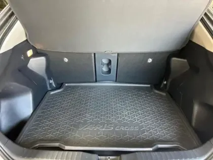 Photo 13 Toyota Yaris  Cross 116h Collection MY22