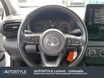 Photo 14 Toyota Yaris  70 VVT-i Dynamic 5p MY22