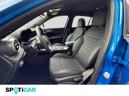 Photo 10 Alfa Romeo Tonale  1.5 Hybrid 160ch Ti TCT