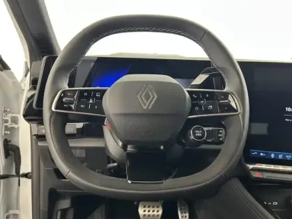 Photo 14 Renault Rafale E-Tech full hybrid 200 ch esprit Alpine 5p
