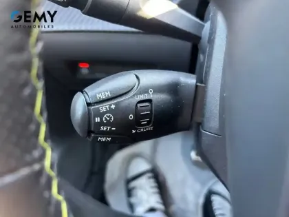 Photo 19 Peugeot 208  Electrique 50 kWh 136ch