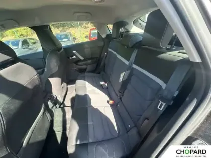 Photo 17 Citroën C4  PureTech 130 S&S EAT8