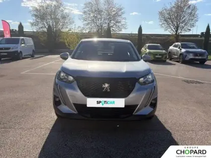 Photo 27 Peugeot 2008  PureTech 100 S&S BVM6