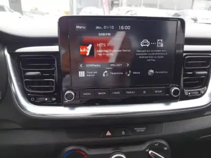 Photo 22 Kia Stonic  1.0 T-GDi 100 ch DCT7