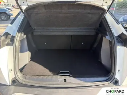 Photo 5 Peugeot 2008  PureTech 100 S&S BVM6