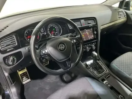 Photo 8 Volkswagen Golf 1.5 TSI 150 EVO DSG7 IQ.DRIVE