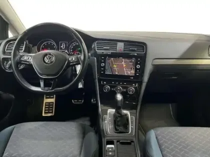Photo 7 Volkswagen Golf 1.5 TSI 150 EVO DSG7 IQ.DRIVE
