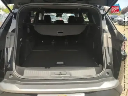 Photo 13 Peugeot 5008  Hybrid 145ch Allure e-DCS6