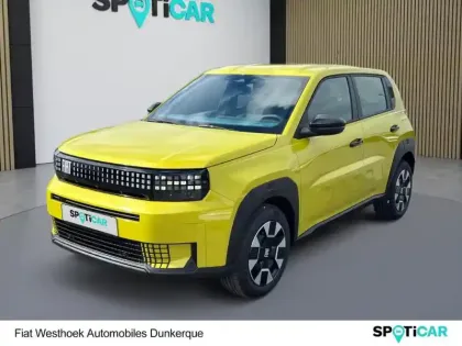 Photo 15 Fiat Panda Grande  1.2 Hybrid Turbo 110ch Icône eDCT6