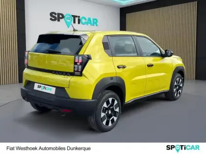 Photo 19 Fiat Panda Grande  1.2 Hybrid Turbo 110ch Icône eDCT6