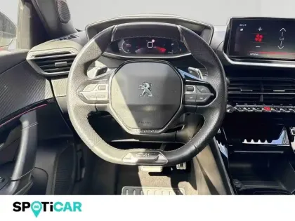 Photo 11 Peugeot 2008  1.2 PureTech 130ch S&S GT EAT8