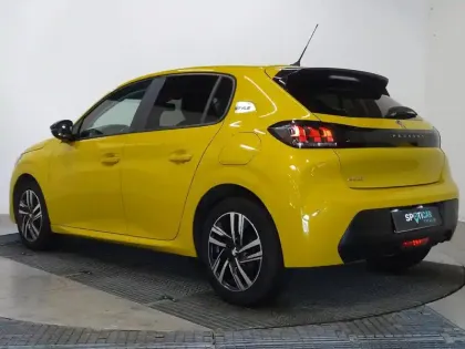 Photo 6 Peugeot 208  1.2 PureTech 100ch S&S Style