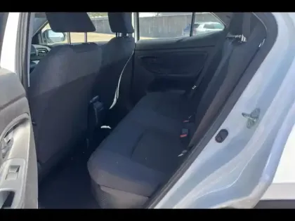 Photo 10 Toyota Yaris  Cross 116h Dynamic Business + Programme Beyond Zero Academy MY22