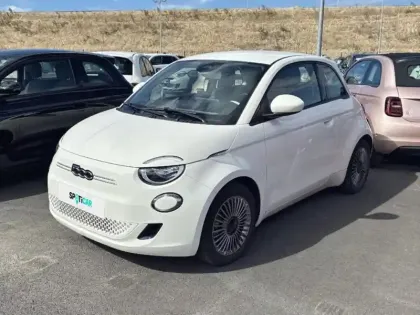 Photo 13 Fiat 500  e 95ch Icône BERLINE 23.8 KWH