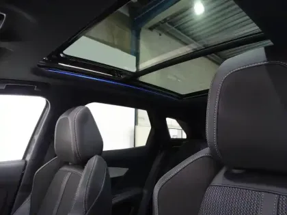 Photo 10 Peugeot 3008  HYBRID 225ch GT e-EAT8