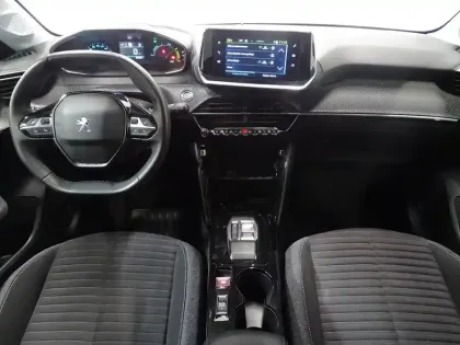 Photo 9 Peugeot 208  e- 136ch Style