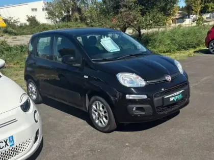 Photo 7 Fiat Panda  1.2 8v 69ch S&S Lounge  Euro6D