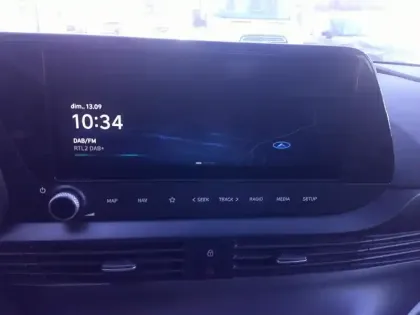 Photo 10 Hyundai I20  1.0 T-GDi 100ch Hybrid Creative