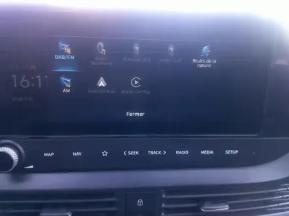 Photo 6 Hyundai I20  1.0 T-GDi 100ch Hybrid Creative