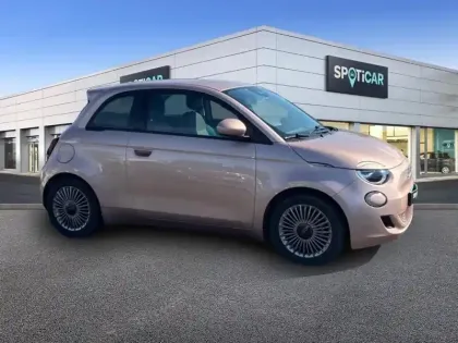 Photo 51 Fiat 500  e 95ch Icône MY22 Berline 23.8 kWh