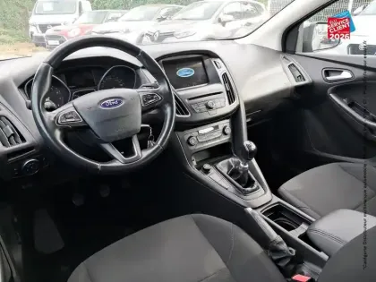Photo 14 Ford Focus  1.0 EcoBoost 125ch Stop&Start Executive