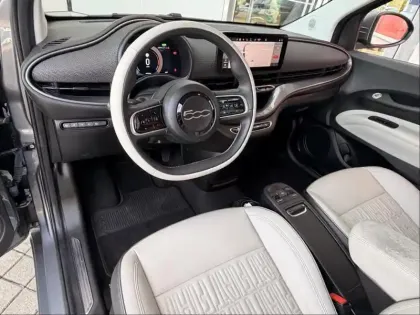 Photo 9 Fiat 500  e 118ch La Prima MY23
