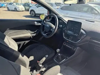Photo 9 Ford Fiesta  1.0 EcoBoost 100ch Stop&Start ST Line 3p
