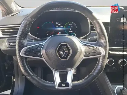 Photo 11 Renault Clio  1.6 E-Tech hybride 145ch Engineered