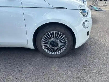 Photo 10 Fiat 500  e 118ch Pack Confort & Style MY23
