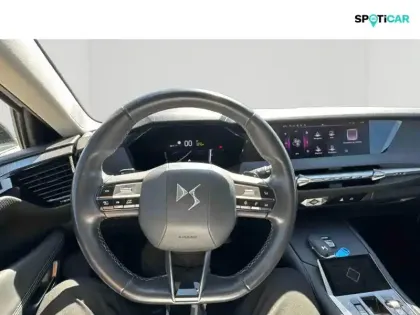 Photo 11 DS DS 4  E-TENSE 225ch Bastille