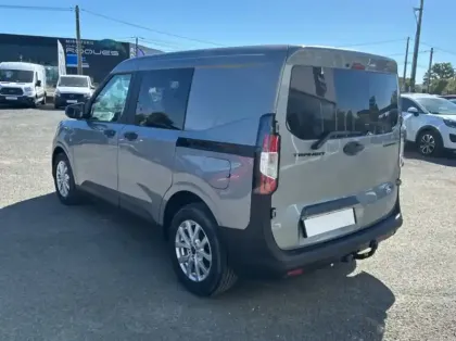 Photo 12 Ford Transit Courier Fourgonnette 1.5 EcoBlue 100ch Cabine Approfondie Trend