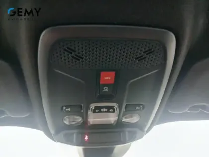 Photo 16 Peugeot 2008  PureTech 100 S&S BVM6