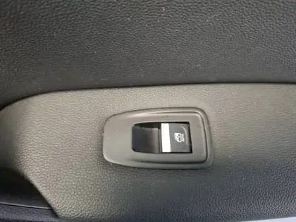Photo 30 Renault Captur  TCe 90