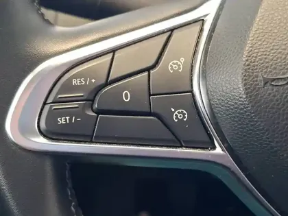 Photo 39 Renault Captur  TCe 90