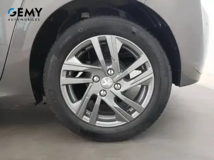 Photo 10 Peugeot 208  PureTech 75 S&S BVM5