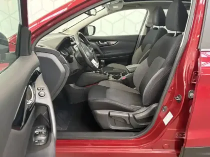 Photo 6 Nissan Qashqai  1.3 DIG-T 140