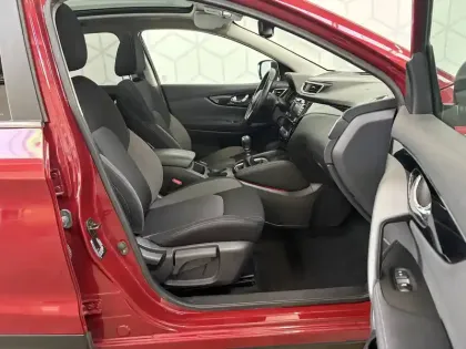 Photo 8 Nissan Qashqai  1.3 DIG-T 140