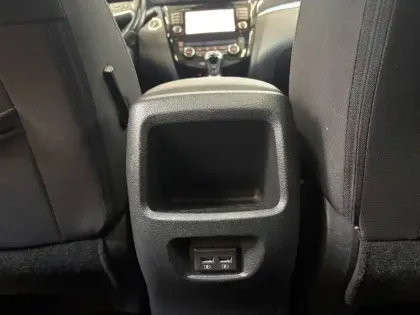 Photo 26 Nissan Qashqai  1.3 DIG-T 140