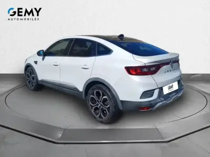 Photo 6 Renault Arkana  E-Tech hybride 145 - 22