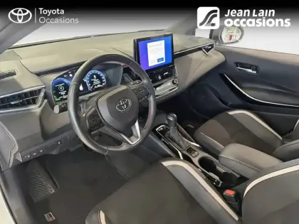 Photo 10 Toyota Corolla  Hybride 140ch