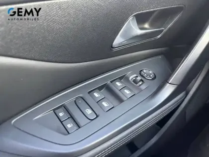 Photo 22 Peugeot 308  PHEV 180 e-EAT8